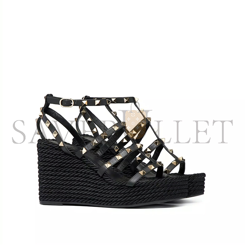 VALENTINO ROCKSTUD ANKLE STRAP WEDGE SANDAL IN CALFSKIN LEATHER 95MM 5W2S0F95BAE_0NO VALENTINO ROCKSTUD ANKLE STRAP WEDGE SANDAL IN CALFSKIN LEATHER 95MM 5W2S0F95BAE_0NO